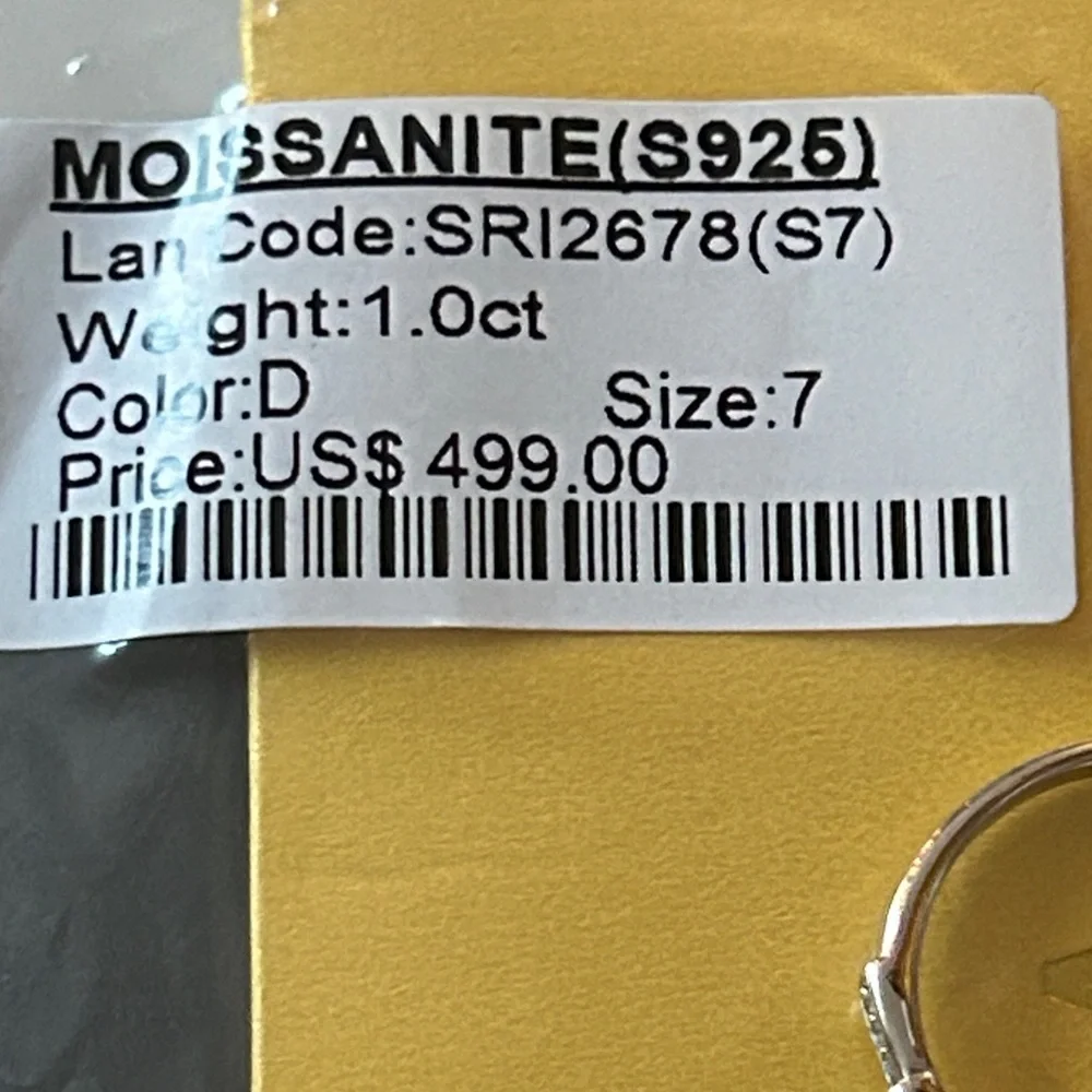 Moissanite Diamond bow‎ ring size 7